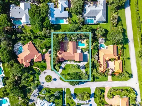 2145 Sanford Court Vero Beach FL 32963