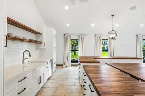 2145 Sanford Court Vero Beach FL 32963