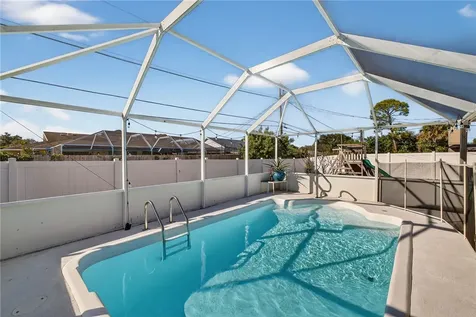 341 11th Avenue Vero Beach FL 32962