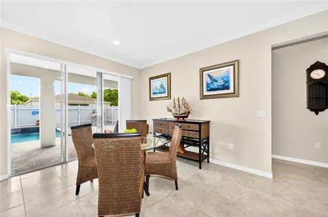 8236 100th Avenue Vero Beach FL 32967