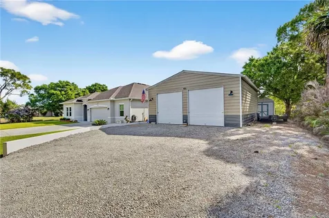 8236 100th Avenue Vero Beach FL 32967