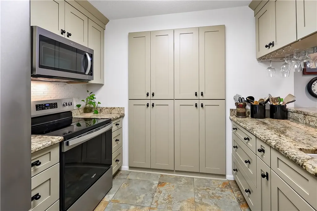 27 Plantation Drive Vero Beach FL 32966