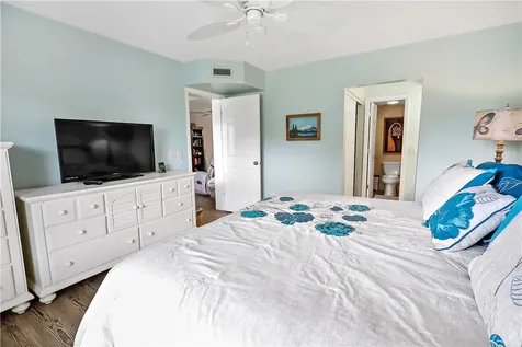 27 Plantation Drive Vero Beach FL 32966