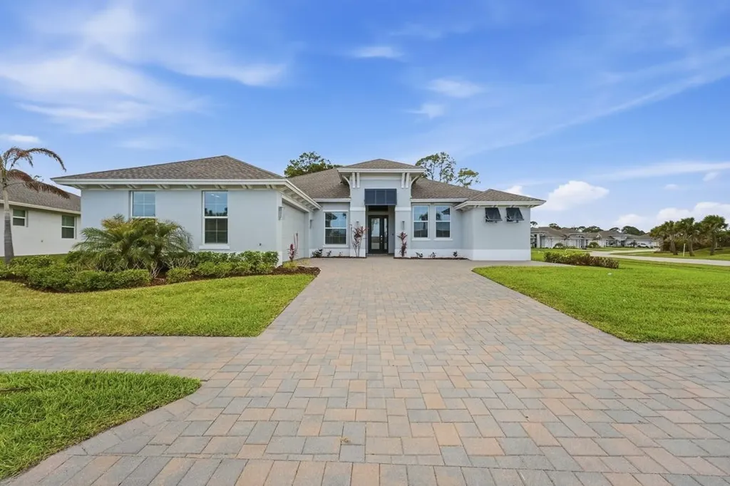 6391 High Pointe Circle Vero Beach FL 32967