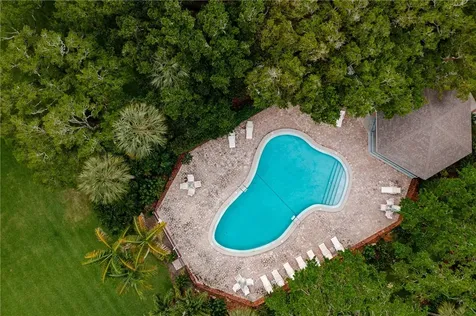 107 W Park Shores Circle Vero Beach FL 32963