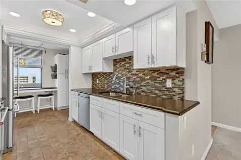 5059 N Highway A1a Hutchinson Island FL 34949