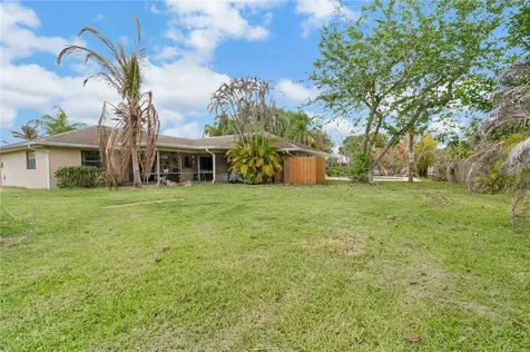 1096 54th Avenue Vero Beach FL 32966
