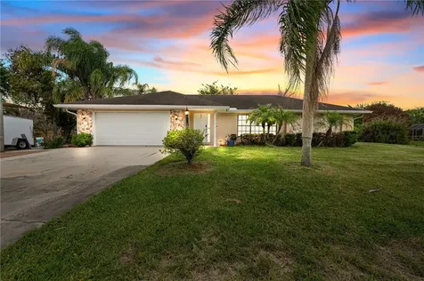 1096 54th Avenue Vero Beach FL 32966
