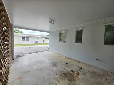 1715 41st Avenue Vero Beach FL 32960