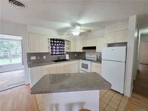 1715 41st Avenue Vero Beach FL 32960
