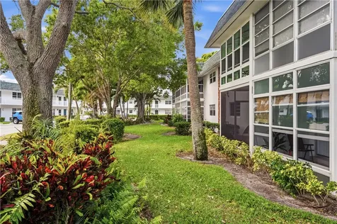 2800 Indian River Boulevard Vero Beach FL 32960