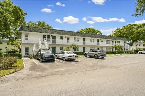2800 Indian River Boulevard Vero Beach FL 32960