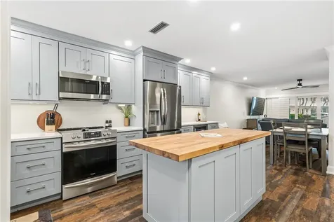 2800 Indian River Boulevard Vero Beach FL 32960