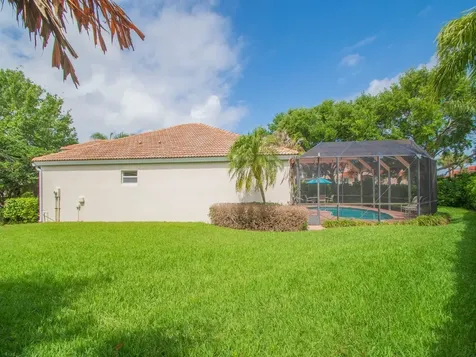 4180 E 16th Square Vero Beach FL 32967
