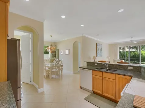 4180 E 16th Square Vero Beach FL 32967