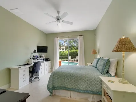 4180 E 16th Square Vero Beach FL 32967