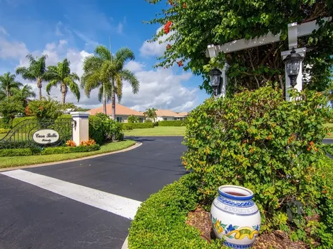 4180 E 16th Square Vero Beach FL 32967