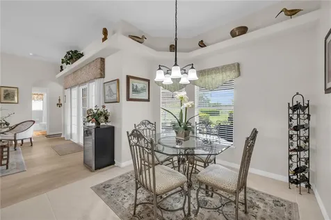 5475 Temple Terrace SW Vero Beach FL 32968