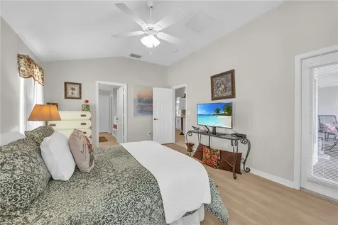 5475 Temple Terrace SW Vero Beach FL 32968