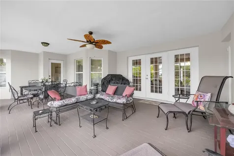 5475 Temple Terrace SW Vero Beach FL 32968