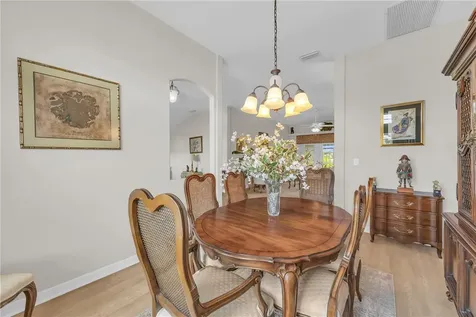 5475 Temple Terrace SW Vero Beach FL 32968