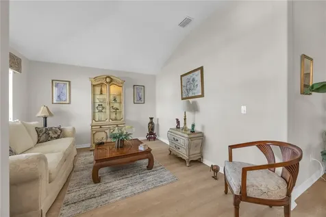 5475 Temple Terrace SW Vero Beach FL 32968