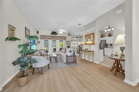 5475 Temple Terrace SW Vero Beach FL 32968