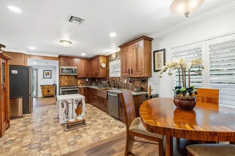 3496 3rd Place Vero Beach FL 32968