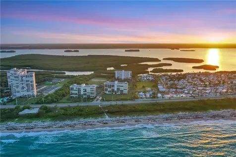 5059 N Highway A1a Hutchinson Island FL 34949