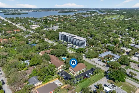 910 E Causeway Boulevard Vero Beach FL 32963