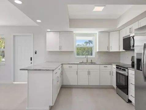 741 Hernando Street Fort Pierce FL 34949