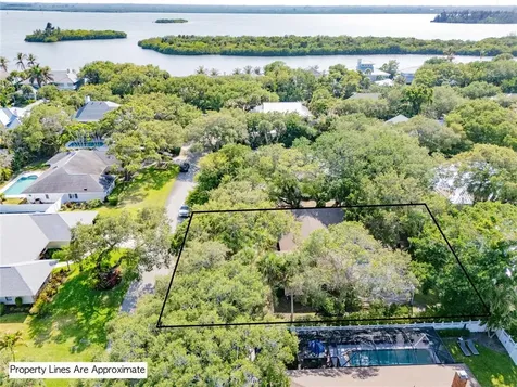 1027 Mangrove Lane Vero Beach FL 32963