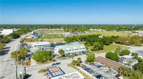 1635 14 Avenue Vero Beach FL 32960