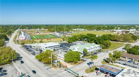 1635 14 Avenue Vero Beach FL 32960