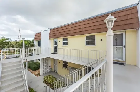 1315 Bayshore Drive Fort Pierce FL 34949