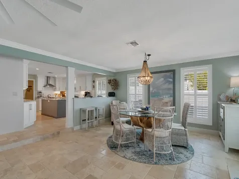 1500 Smugglers Cove Vero Beach FL 32963