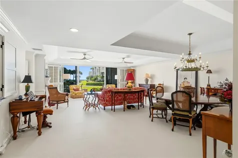 1250 W Southwinds Boulevard Vero Beach FL 32963