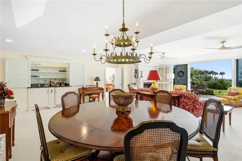 1250 W Southwinds Boulevard Vero Beach FL 32963