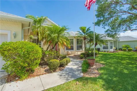 5370 E 1st Square SW Vero Beach FL 32968
