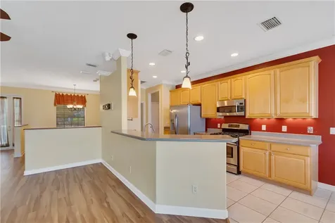 5370 E 1st Square SW Vero Beach FL 32968