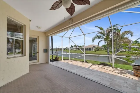5370 E 1st Square SW Vero Beach FL 32968
