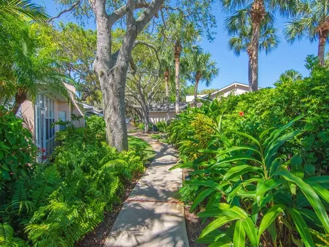 219 Park Shores Circle Vero Beach FL 32963