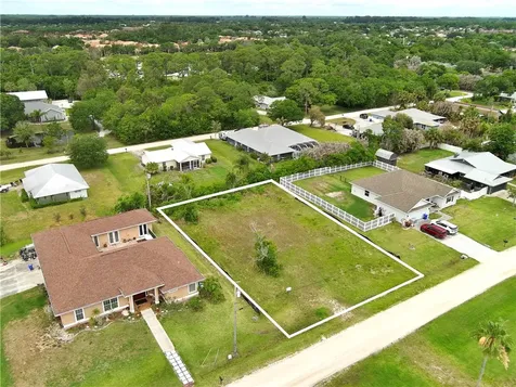 3125 62nd Avenue Vero Beach FL 32966