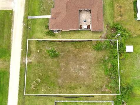 3125 62nd Avenue Vero Beach FL 32966