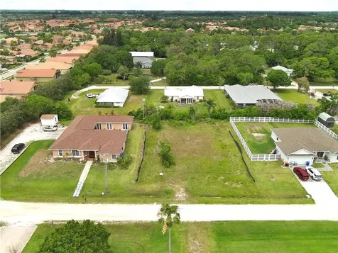 3125 62nd Avenue Vero Beach FL 32966
