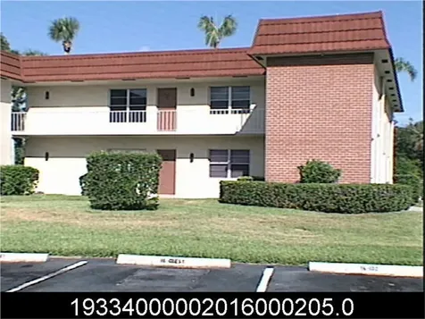 16 Vista Palm Lane Vero Beach FL 32962