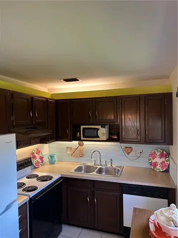 16 Vista Palm Lane Vero Beach FL 32962