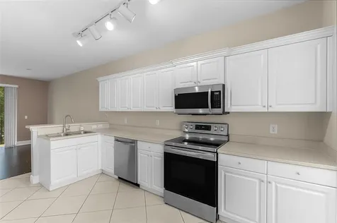 1620 42nd Square Vero Beach FL 32960