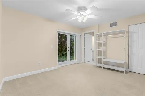 1620 42nd Square Vero Beach FL 32960