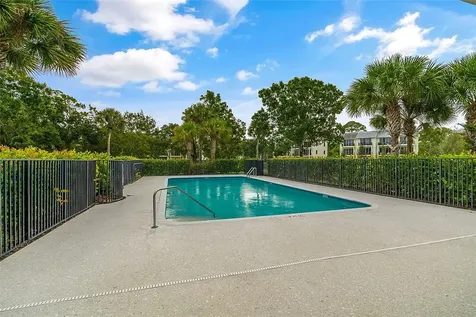 1620 42nd Square Vero Beach FL 32960